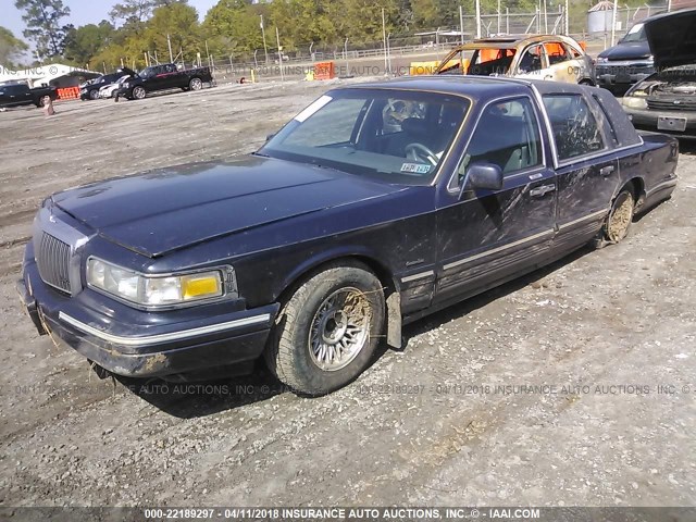 1LNLM81W2VY654151 - 1997 LINCOLN TOWN CAR EXECUTIVE BLUE photo 2
