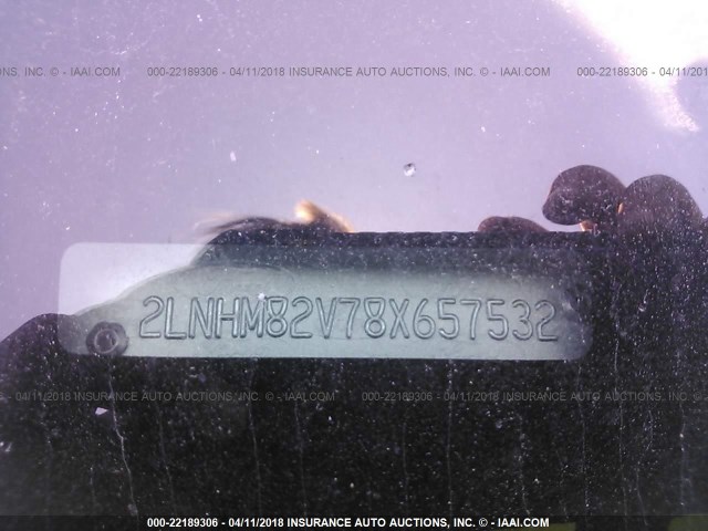 2LNHM82V78X657532 - 2008 LINCOLN TOWN CAR SIGNATURE LIMITED SILVER photo 9