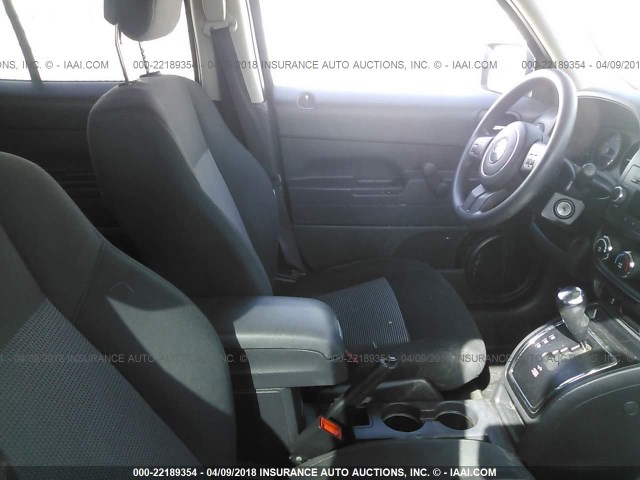 1C4NJPBA8ED691392 - 2014 JEEP PATRIOT SPORT Dark Blue photo 5