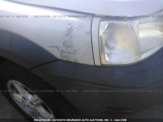 SALNM22292A219551 - 2002 LAND ROVER FREELANDER S SILVER photo 6