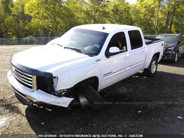 3GTP2VE33BG150174 - 2011 GMC SIERRA K1500 SLE WHITE photo 2