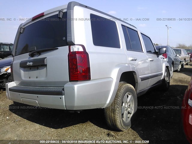 1J8HH48K28C242798 - 2008 JEEP COMMANDER SPORT SILVER photo 4