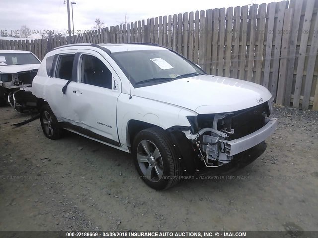 1C4NJCEA6GD703725 - 2016 JEEP COMPASS LATITUDE Weiß Foto 6