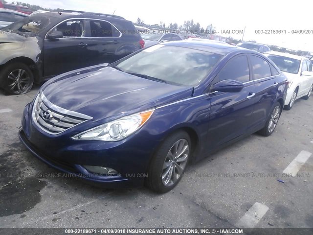 5NPEC4AC5DH549599 - 2013 HYUNDAI SONATA SE/LIMITED BLUE photo 2