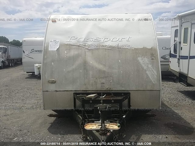 4YDT25F2796410928 - 2009 KEYSTONE PASSPORT WHITE photo 10