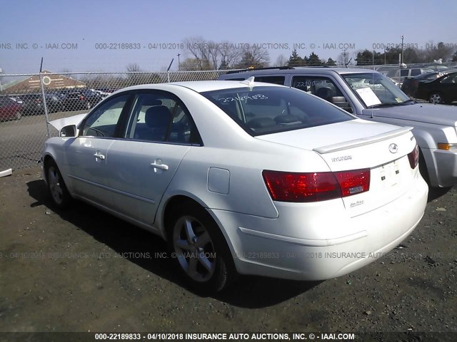 5NPEU46CX9H480874 - 2009 HYUNDAI SONATA SE/LIMITED WHITE photo 3