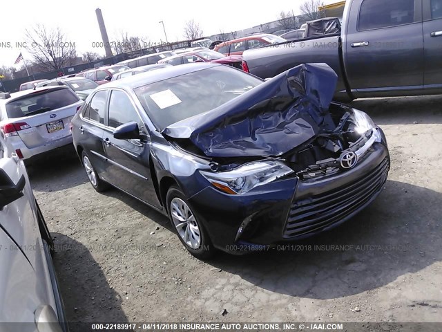 4T1BF1FK7GU520555 - 2016 TOYOTA CAMRY LE/XLE/SE/XSE BLUE photo 1