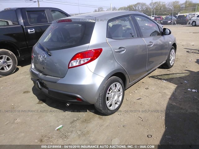 JM1DE1KZ9C0151279 - 2012 MAZDA MAZDA2 SILVER photo 4