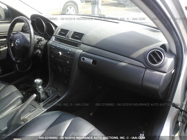 JM1BK323841212382 - 2004 MAZDA 3 S SILVER photo 5