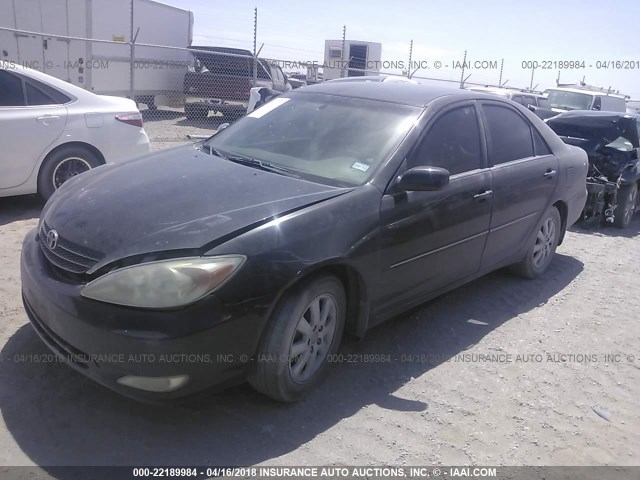 4T1BE32K14U369020 - 2004 TOYOTA CAMRY LE/XLE/SE შავი ფოტო 2