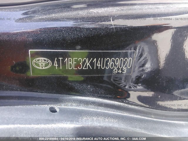 4T1BE32K14U369020 - 2004 TOYOTA CAMRY LE/XLE/SE შავი ფოტო 9