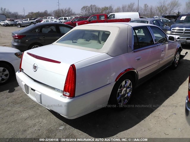 1G6KD57Y16U197349 - 2006 CADILLAC DTS WHITE photo 4