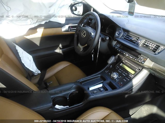 JTHKD5BH1F2214648 - 2015 LEXUS CT 200 BROWN photo 5