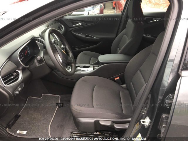 1G1ZB5ST7HF156947 - 2017 CHEVROLET MALIBU LS შავი ფოტო 5