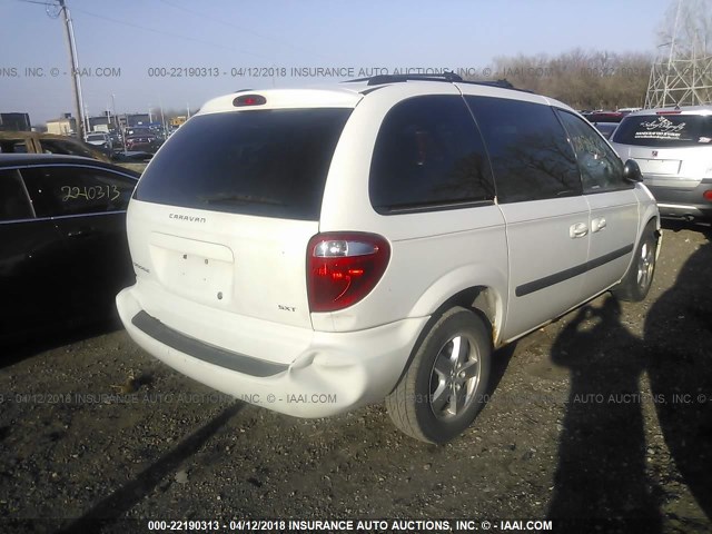 1D4GP45R55B358394 - 2005 DODGE CARAVAN SXT WHITE photo 4