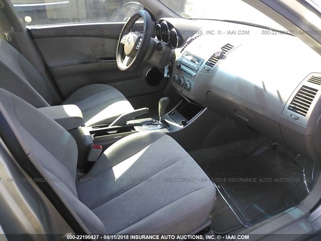 1N4AL11D96C263510 - 2006 NISSAN ALTIMA S/SL SILVER photo 5