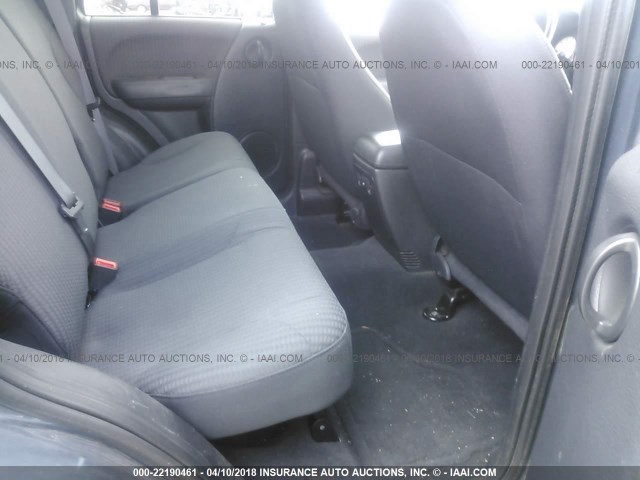 1J4GL48K52W195462 - 2002 JEEP LIBERTY SPORT 蓝色 照片 8