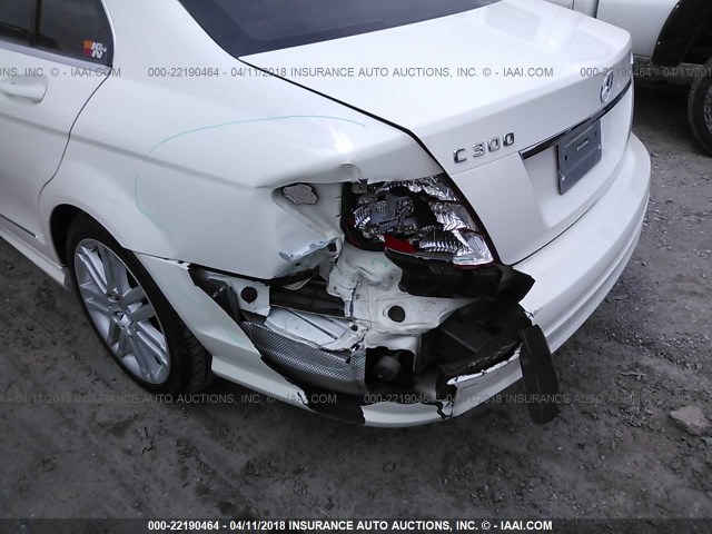 WDDGF81X19R057992 - 2009 MERCEDES-BENZ C 300 4MATIC WHITE photo 6