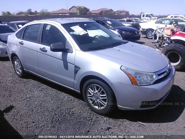 1FAHP35N08W295944 - 2008 FORD FOCUS SE/SEL/SES SILVER photo 1