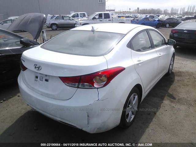 5NPDH4AE6DH334988 - 2013 HYUNDAI ELANTRA GLS/LIMITED WHITE photo 4