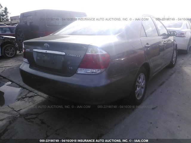 4T1BF30K46U634600 - 2006 TOYOTA CAMRY LE/XLE/SE GRAY photo 4