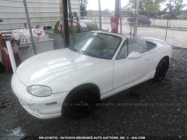 JM1NB3537Y0147383 - 2000 MAZDA MX-5 MIATA LS WHITE photo 2