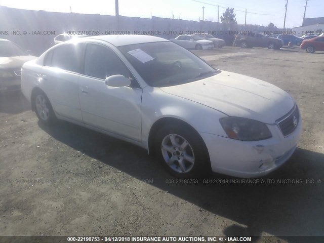 1N4AL11D45C102447 - 2005 NISSAN ALTIMA S/SL WHITE photo 1