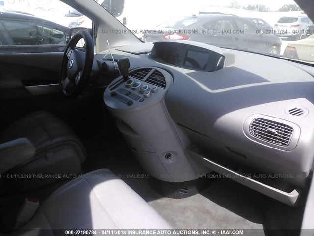 5N1BV28U84N367889 - 2004 NISSAN QUEST S/SE/SL GRAY photo 5