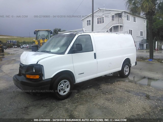 1GCFG25X031225279 - 2003 CHEVROLET EXPRESS G2500  WHITE photo 2