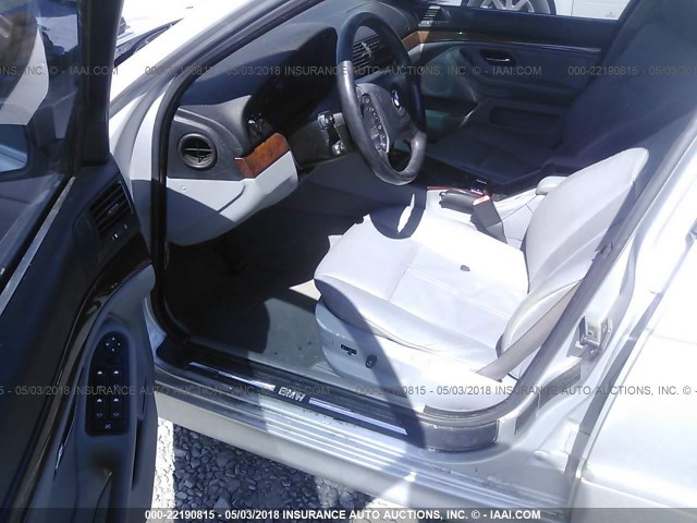 WBADT63403CK35735 - 2003 BMW 530 I AUTOMATIC GRAY photo 5