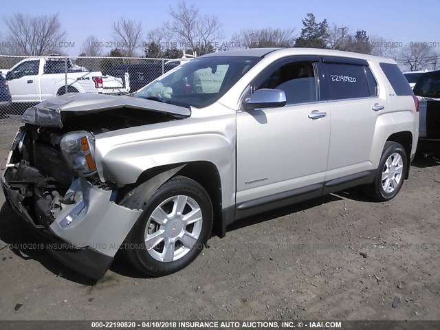 2GKALMEK1C6177556 - 2012 GMC TERRAIN SLE GOLD photo 2