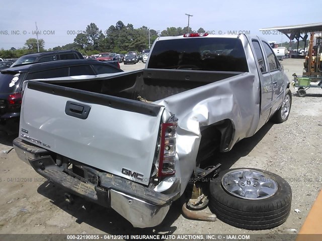 1GTR2VE32BZ141040 - 2011 GMC SIERRA K1500 SLE SILVER photo 4