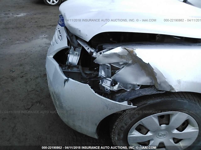 4T4BE46KX9R075449 - 2009 TOYOTA CAMRY SE/LE/XLE SILVER photo 6