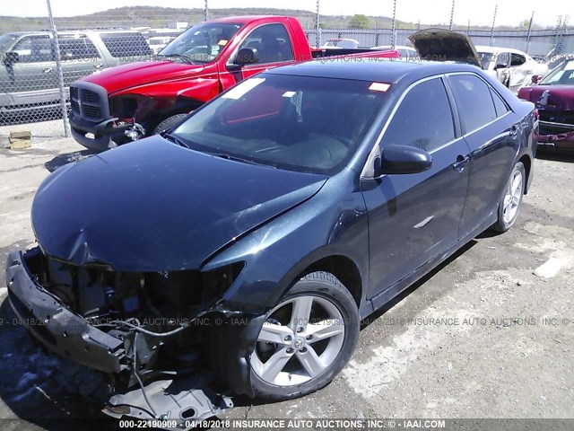 4T1BF1FK9CU102590 - 2012 TOYOTA CAMRY SE/LE/XLE 蓝色 照片 2