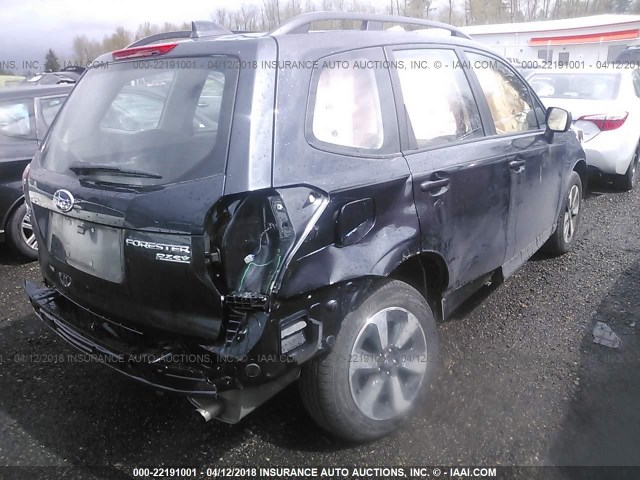 JF2SJABCXHH479805 - 2017 SUBARU FORESTER 2.5I GRAY photo 4