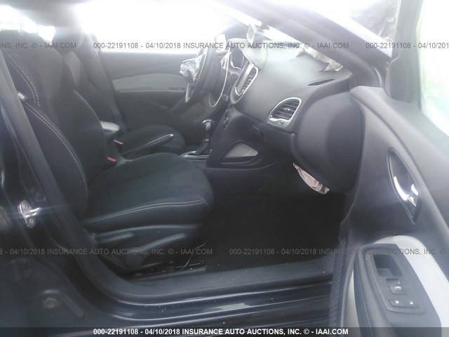 1C3CDFBB1ED865910 - 2014 DODGE DART SXT GRAY photo 5