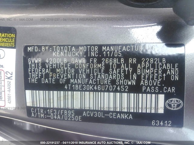 4T1BE30K46U707452 - 2006 TOYOTA CAMRY LE/XLE/SE ნაცრისფერი ფოტო 9