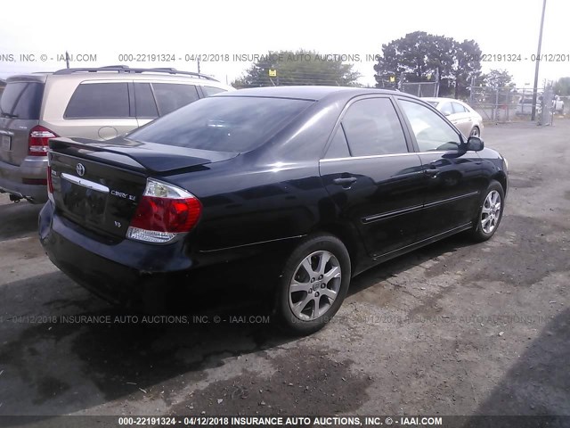 JTDBF32K550162138 - 2005 TOYOTA CAMRY LE/XLE/SE BLACK photo 4