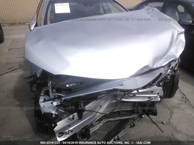 4T1B61HK5JU011262 - 2018 TOYOTA CAMRY XSE SILVER photo 6