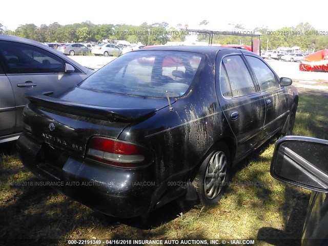 1N4BU31D1VC131143 - 1997 NISSAN ALTIMA XE/GXE/SE/GLE BLACK photo 4