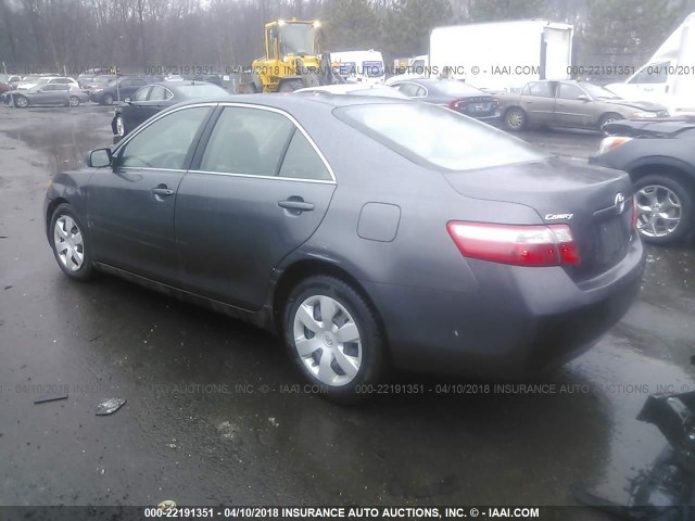 4T1BE46K49U856980 - 2009 TOYOTA CAMRY SE/LE/XLE ნაცრისფერი ფოტო 3
