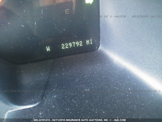 5LMFU28R63LJ34603 - 2003 LINCOLN NAVIGATOR WHITE photo 7