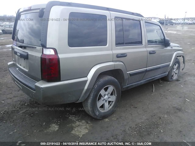 1J8HG48NX6C247113 - 2006 JEEP COMMANDER GOLD photo 4