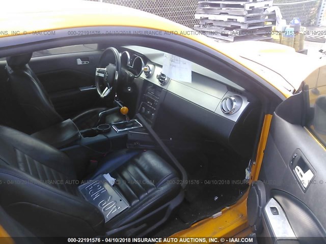 1ZVFT82H575347661 - 2007 FORD MUSTANG GT ORANGE photo 5