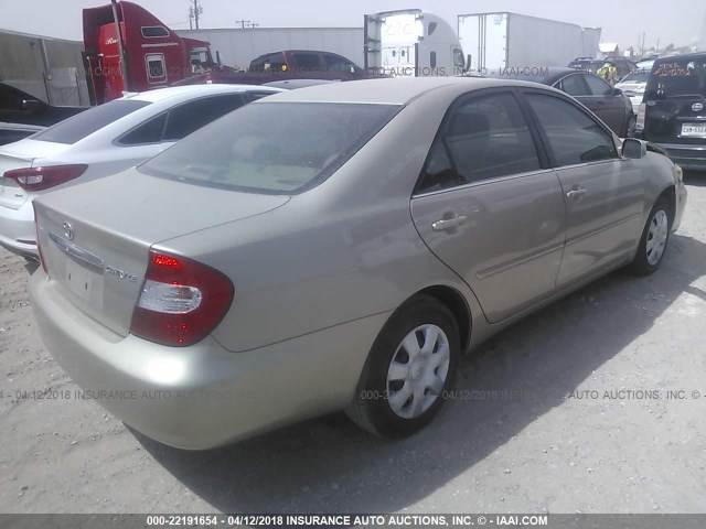 4T1BE30K44U907695 - 2004 TOYOTA CAMRY LE/XLE/SE TAN photo 4