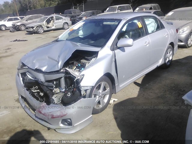 5YFBU4EE5DP092694 - 2013 TOYOTA COROLLA S/LE SILVER photo 2