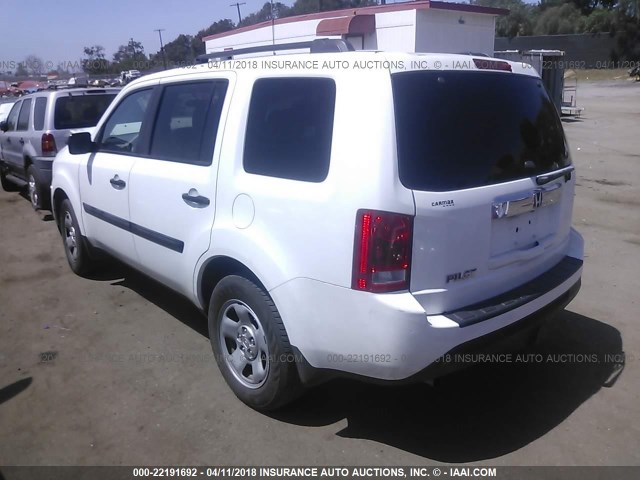 5FNYF3H28EB026878 - 2014 HONDA PILOT LX WHITE photo 3