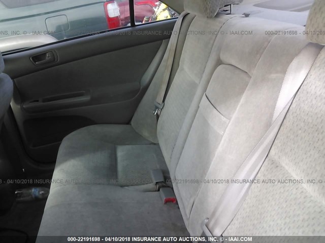 JTDBE32K420074986 - 2002 TOYOTA CAMRY LE/XLE/SE GRAY photo 8