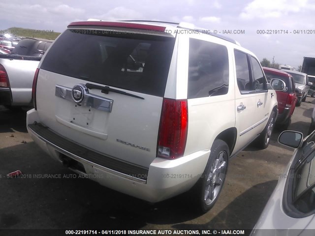 1GYFK63828R256411 - 2008 CADILLAC ESCALADE LUXURY أبيض صورة 4