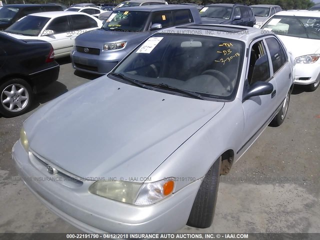 1NXBR12EXYZ395625 - 2000 TOYOTA COROLLA VE/CE/LE 银色 照片 2